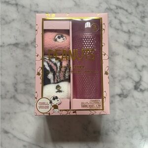New Peanuts Chill Vibes Gift Set